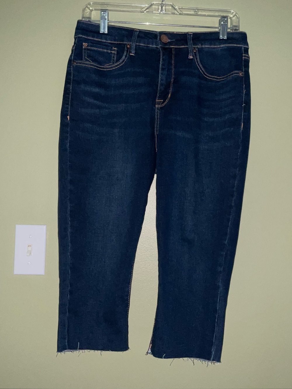 SEVEN7 BREEZY CROP CAPRI STRAIGHT LEG JEAN SIZE 8